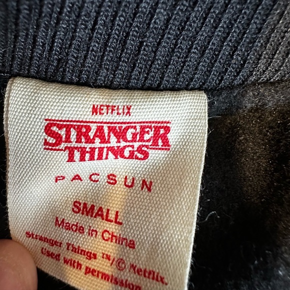 Stranger Things. Hawkins Red/black Varsity Jacket. Logo. Cuffed. Pockets. Snaps - Picture 8 of 16